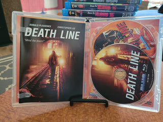 Death Line aka Raw Meat [Blu-ray + DVD] *PRE-OWNED*