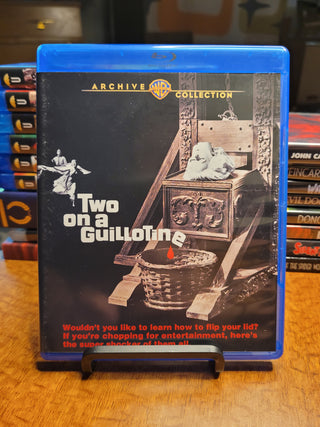 Two On A Guillotine [Blu-ray] *PRE-OWNED*