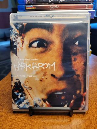 Darkroom [Blu-ray] *PRE-OWNED*