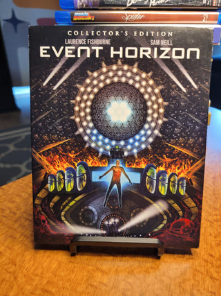 Event Horizon [Blu-ray w/ Slipcover] *PRE-OWNED*