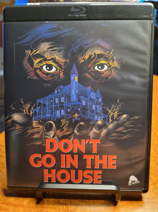 Don't Go In The House [Blu-ray w/ Slipcover] *PRE-OWNED*