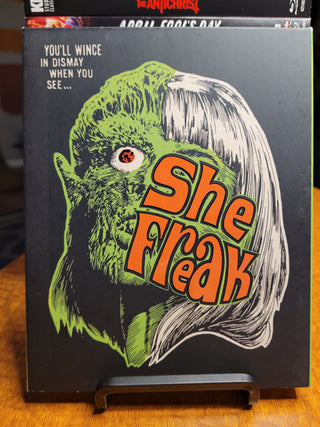 She Freak - Blu-ray / Limited Edition Slipcover (AGFA) *PRE-OWNED*