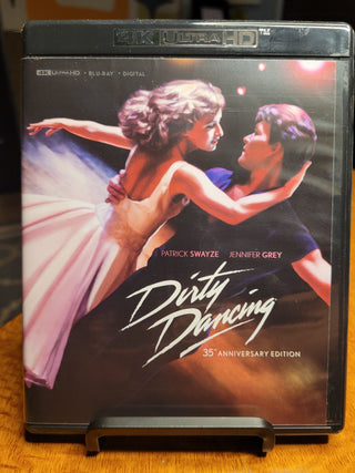 Dirty Dancing - 4K/UHD + Blu-ray w/ Slipcover (Lionsgate) *PRE-OWNED*