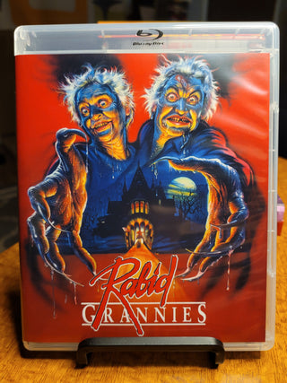 Rabid Grannies [Blu-ray w/ Limited Edition Lenticular Slipcover] *PRE-OWNED*