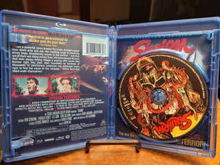 Squirm [Blu-ray w/ Slipcover] *PRE-OWNED*