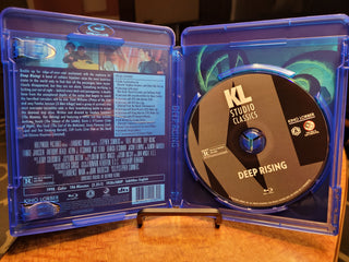 Deep Rising[ Blu-ray w/ Slipcover] *PRE-OWNED*