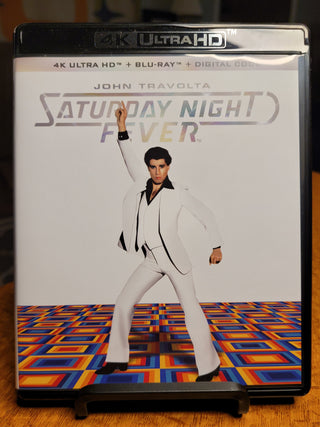 Saturday Night Fever [4K/UHD + Blu-ray w/ Slipcover] *PRE-OWNED*