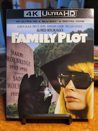 Family Plot [4K/UHD + Blu-ray w/ Slipcover] *PRE-OWNED*