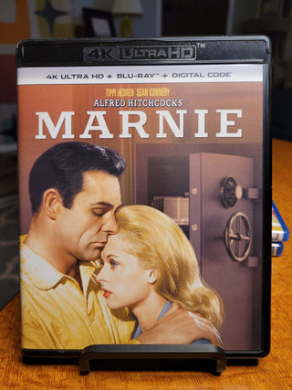 Marnie [4K/UHD + Blu-ray w/ Slipcover] *PRE-OWNED*