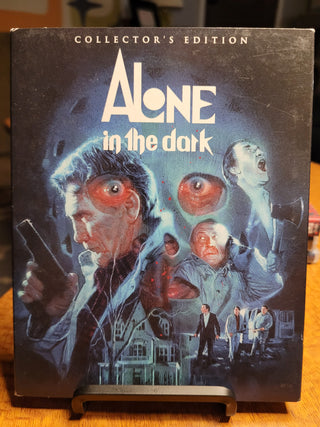 Alone in the Dark [Blu-ray w/ Slipcover] *PRE-OWNED*