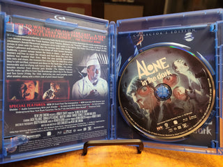 Alone in the Dark [Blu-ray w/ Slipcover] *PRE-OWNED*