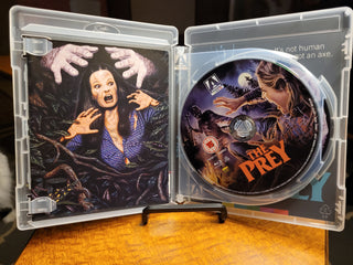 The Prey [Blu-ray w/ Slipcover REGION FREE UK Import] *PRE-OWNED*