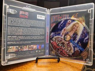 Auntie Lee's Meat Pies [Blu-ray w/ Limited Edition Slipcover] *PRE-OWNED*