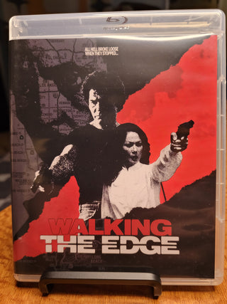 Walking the Edge [Blu-ray] *PRE-OWNED*