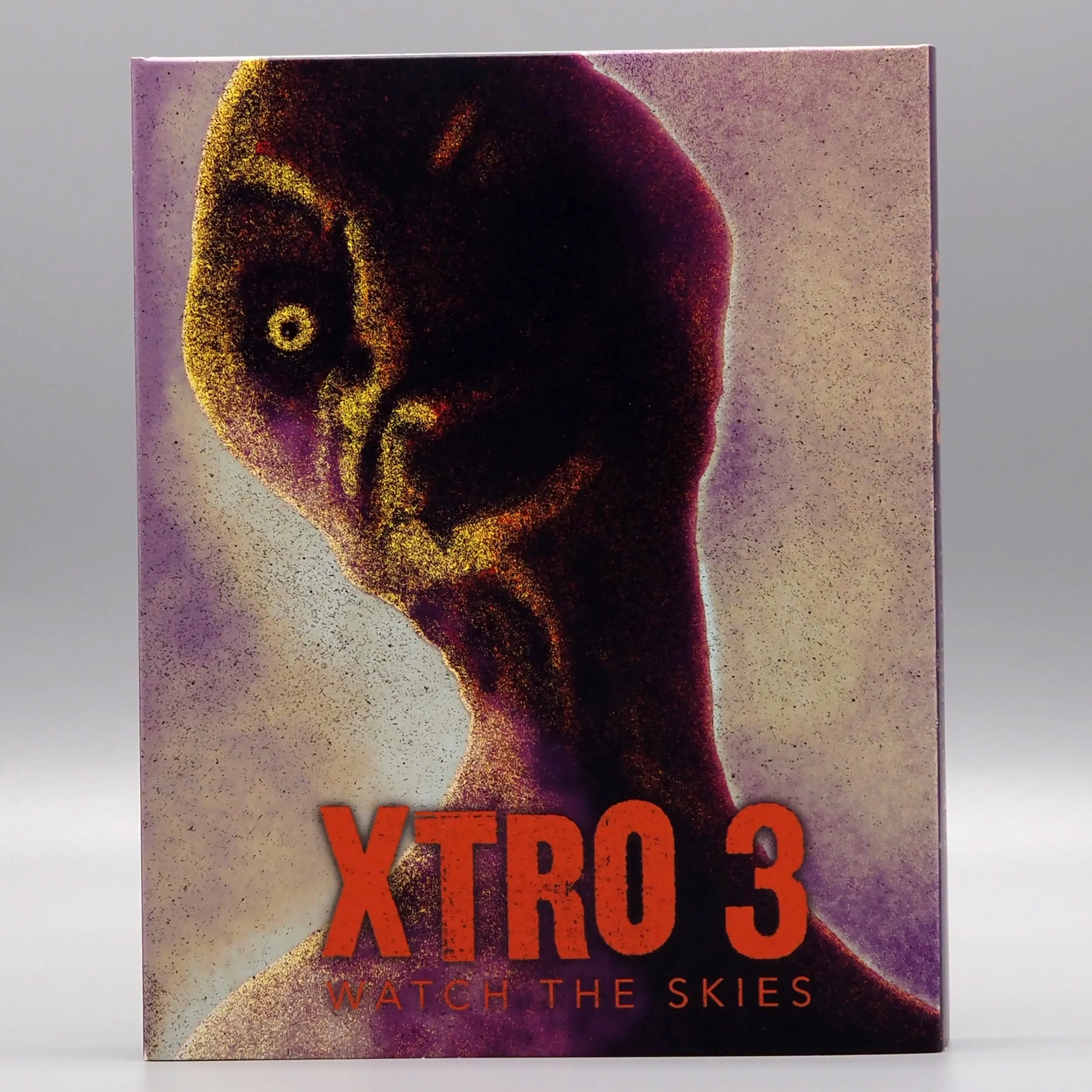Xtro 3: Watch the Skies – Monster Maul Xtro 3: Watch the Skies – Monster Maul