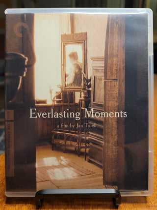 Everlasting Moments